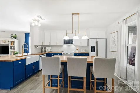 1525 Cazador Lane York SC 29745