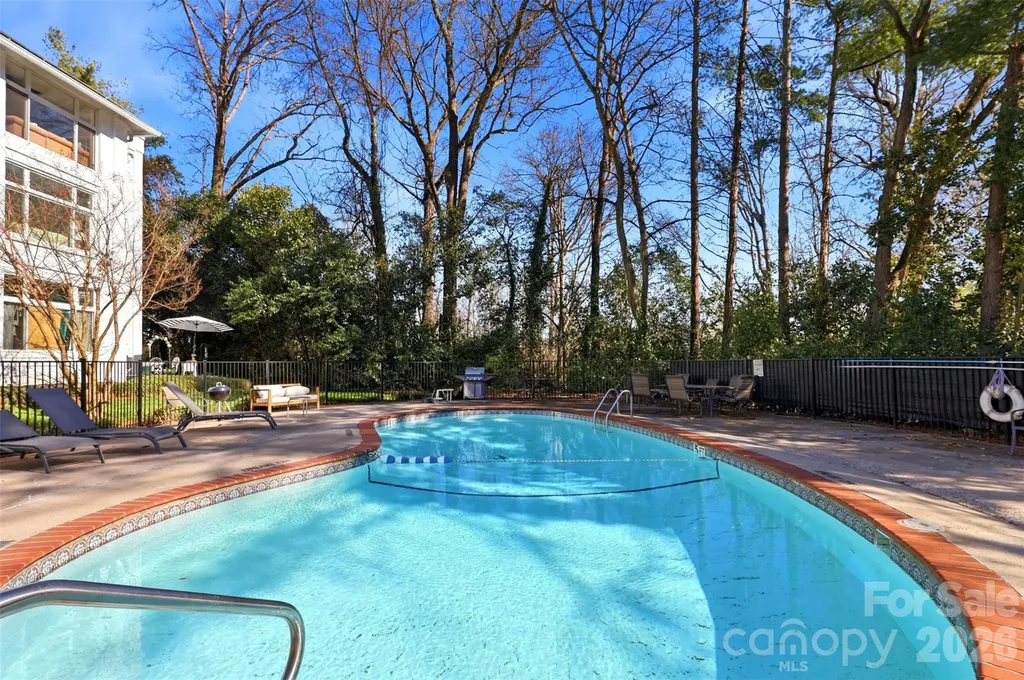 2503 Roswell Avenue Charlotte NC 28209