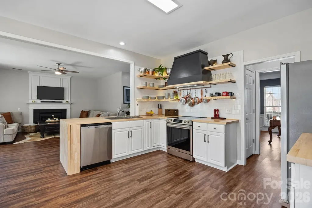 173 Coronilla Road Mooresville NC 28117