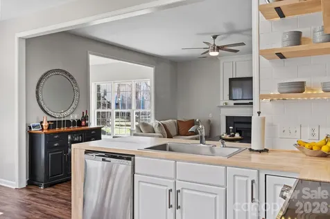 173 Coronilla Road Mooresville NC 28117