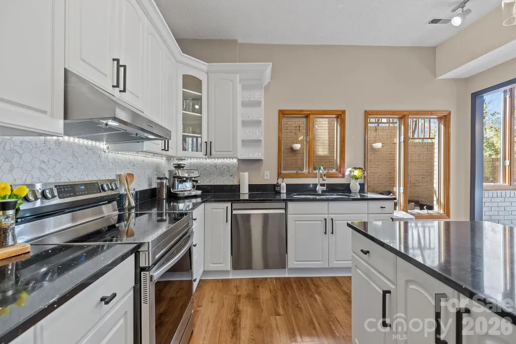 13634 Pine Harbor Road Charlotte NC 28278