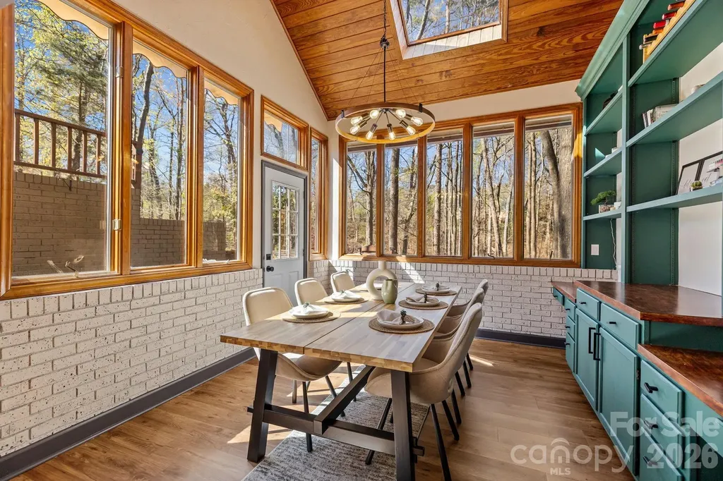 13634 Pine Harbor Road Charlotte NC 28278