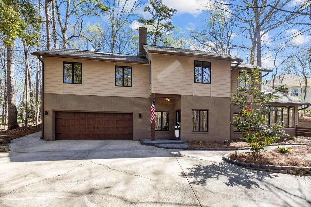 13634 Pine Harbor Road Charlotte NC 28278