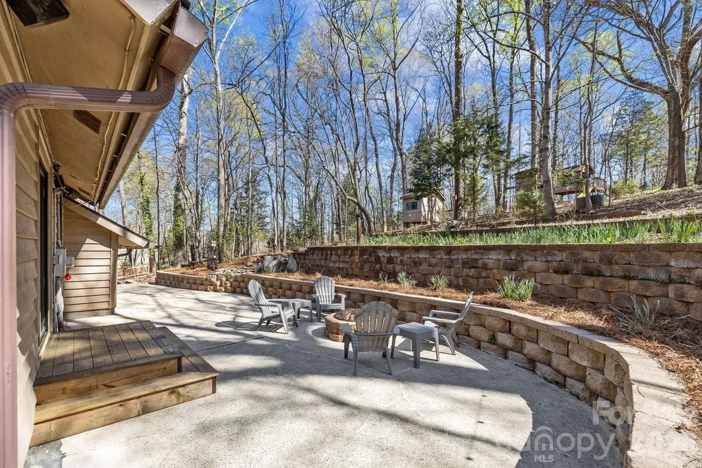 13634 Pine Harbor Road Charlotte NC 28278