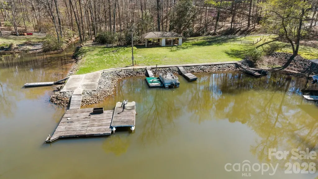 13634 Pine Harbor Road Charlotte NC 28278