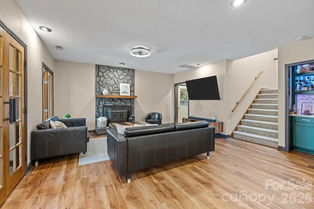 13634 Pine Harbor Road Charlotte NC 28278