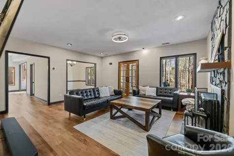 13634 Pine Harbor Road Charlotte NC 28278