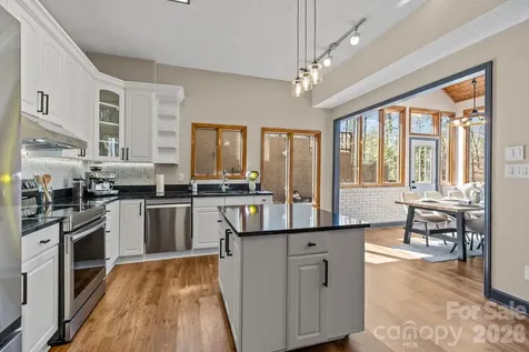 13634 Pine Harbor Road Charlotte NC 28278