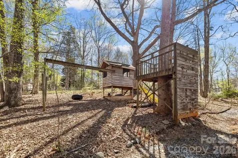 13634 Pine Harbor Road Charlotte NC 28278