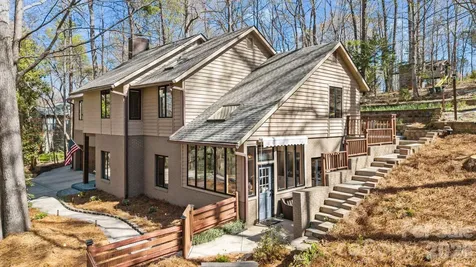 13634 Pine Harbor Road Charlotte NC 28278