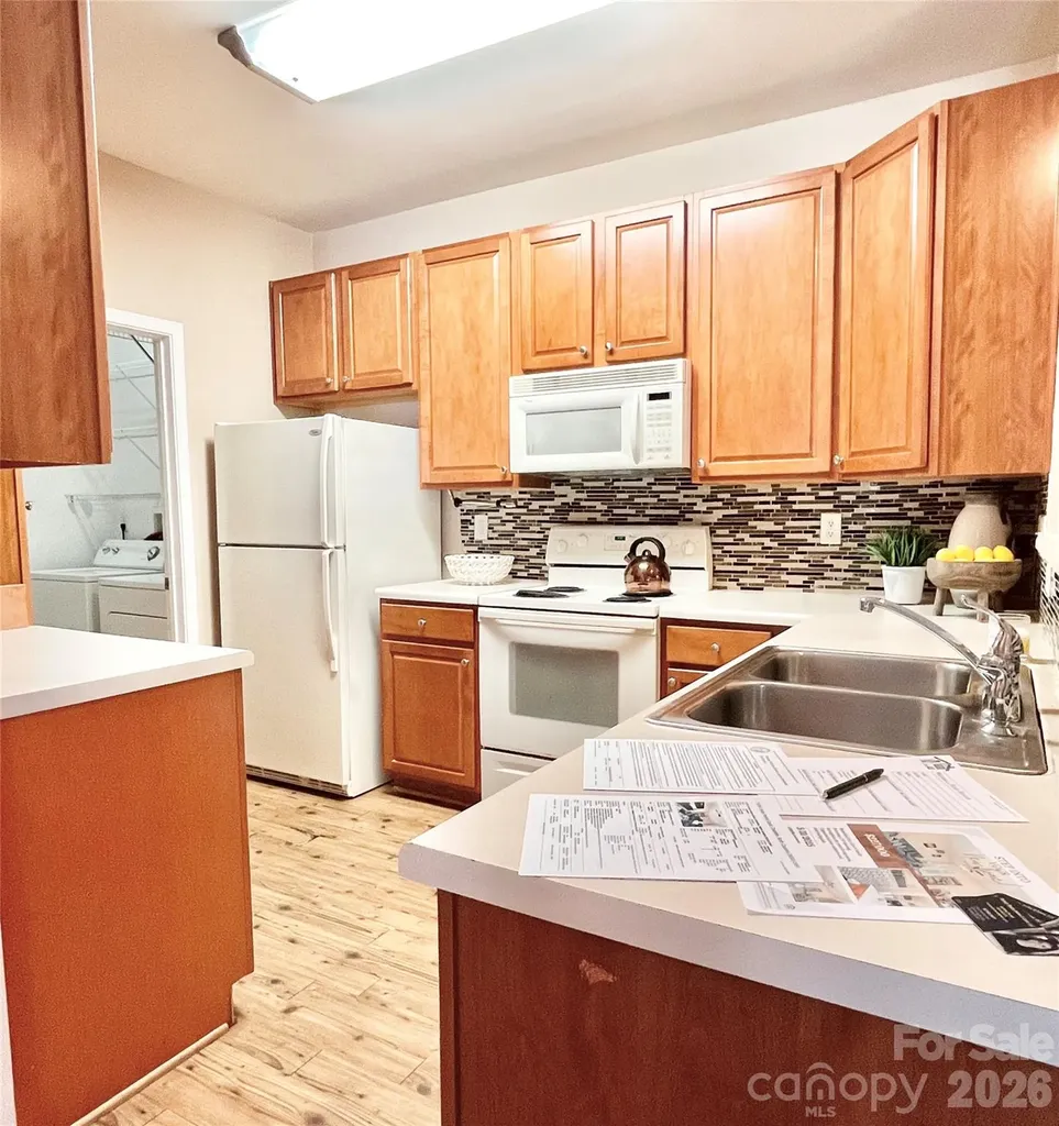 11264 Hyde Pointe Court Charlotte NC 28262