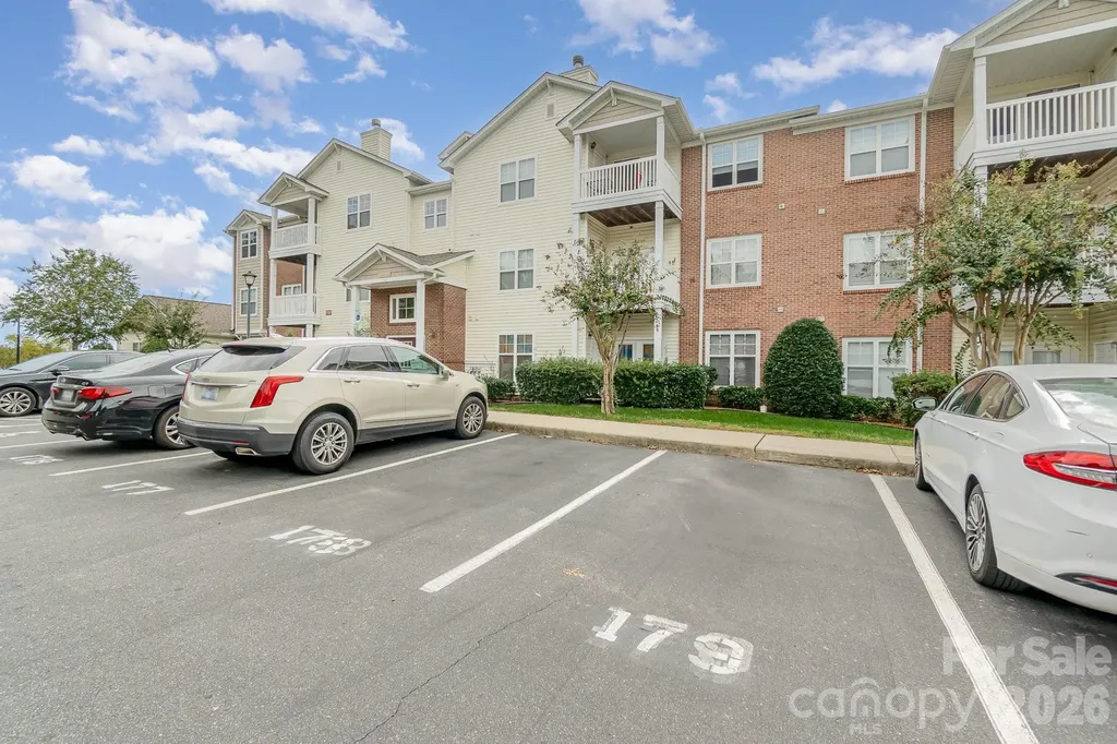 11264 Hyde Pointe Court Charlotte NC 28262