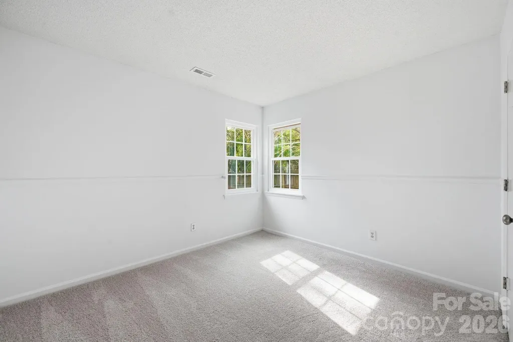 2717 Olde Whitehall Road Charlotte NC 28273