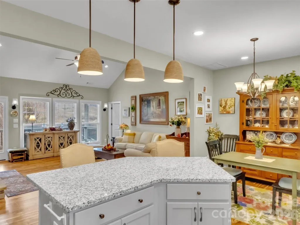 605 Red Bank Road Waynesville NC 28786