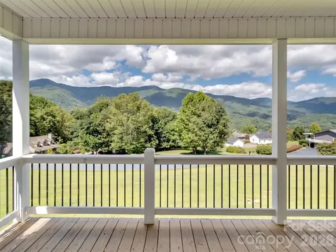 605 Red Bank Road Waynesville NC 28786