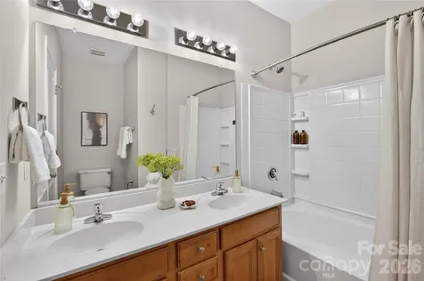 1508 Walnut View Drive Charlotte NC 28208