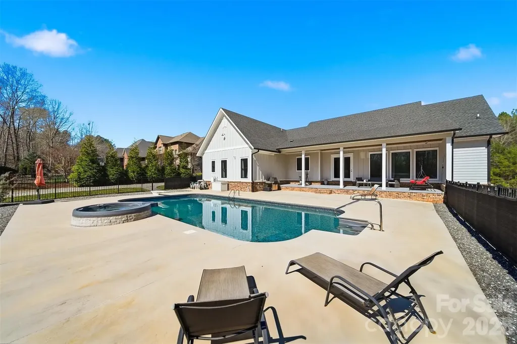 762 River Bend Drive Granite Falls NC 28630