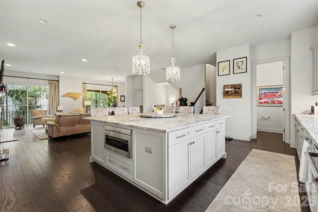 3030 Fairview Villa Court Charlotte NC 28209
