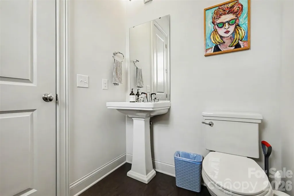 3030 Fairview Villa Court Charlotte NC 28209