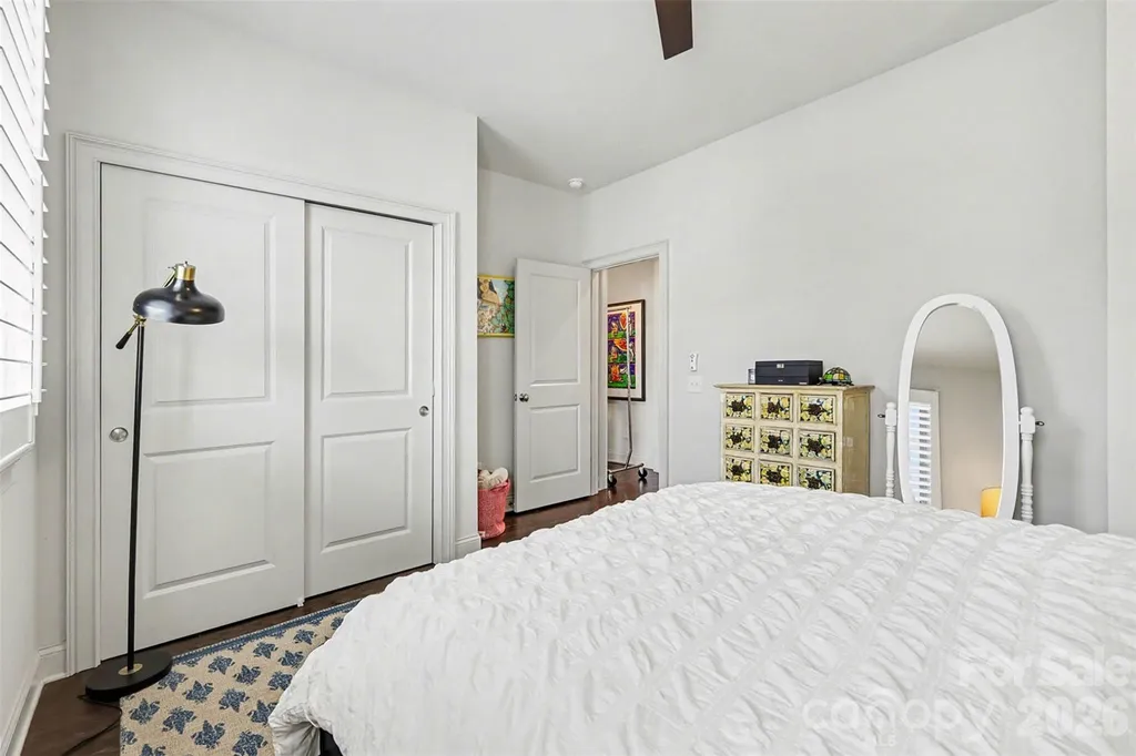 3030 Fairview Villa Court Charlotte NC 28209