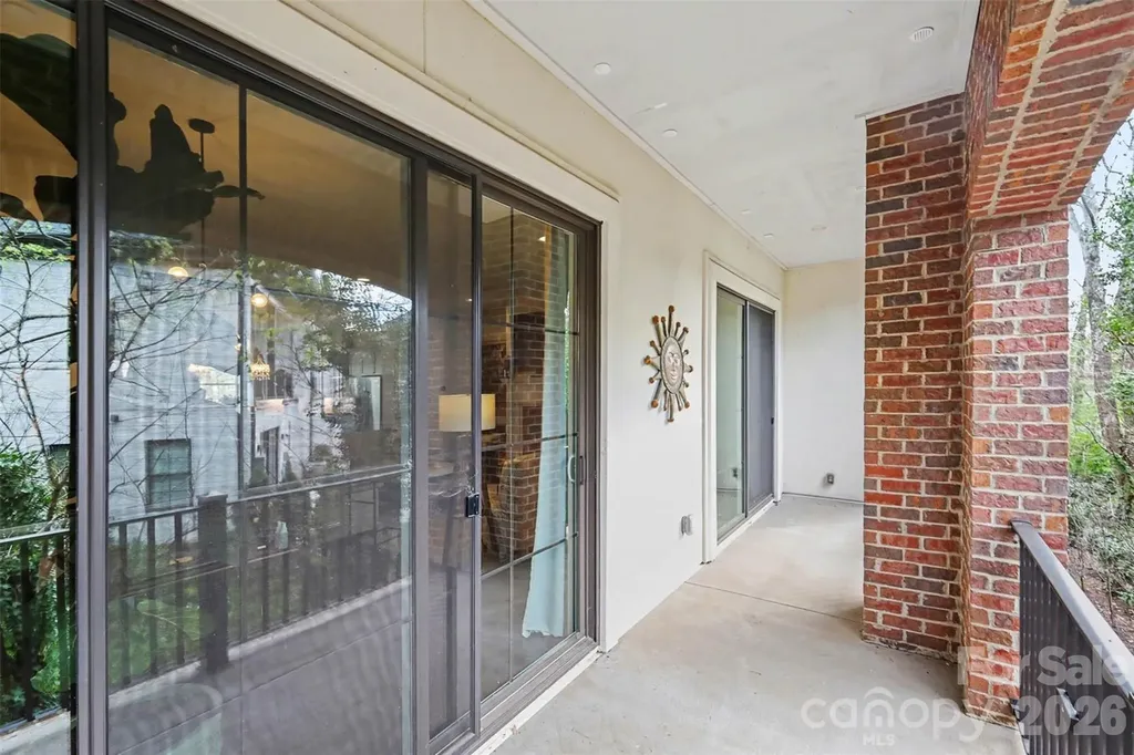 3030 Fairview Villa Court Charlotte NC 28209
