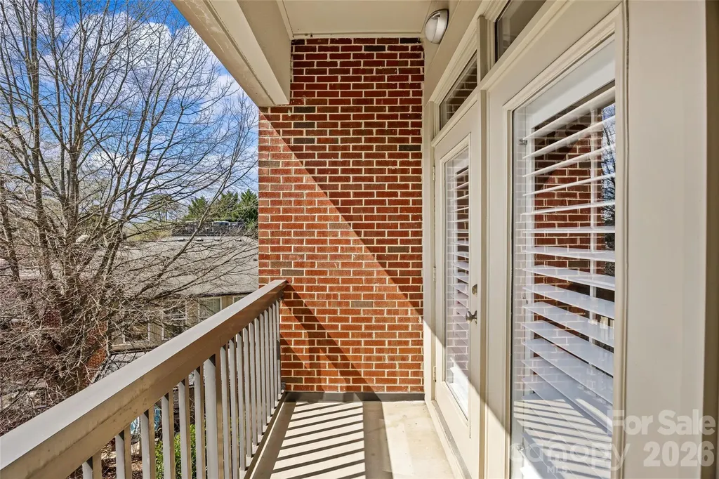 2994 Selwyn Avenue Charlotte NC 28209
