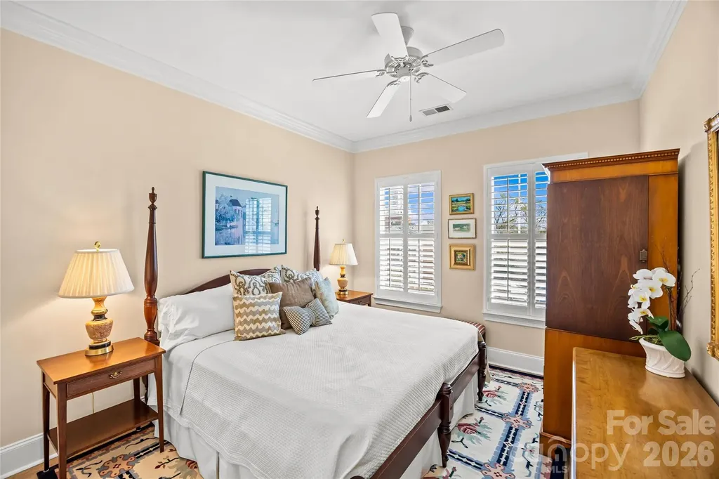 2994 Selwyn Avenue Charlotte NC 28209
