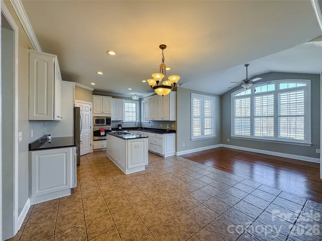140 Hunters Hill Drive Statesville NC 28677