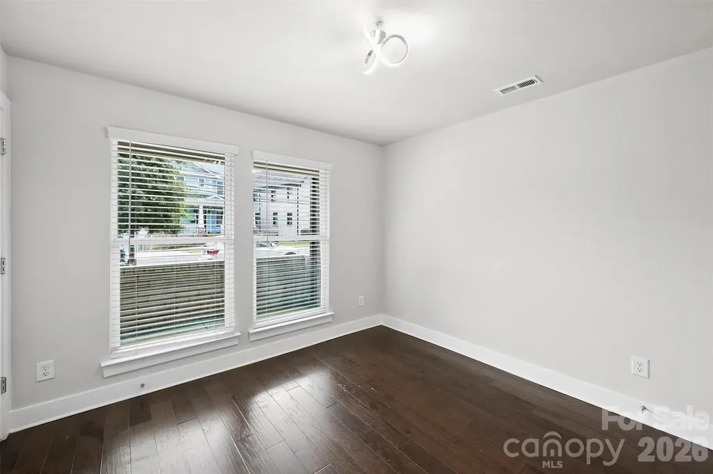 1555 Duckworth Avenue Charlotte NC 28208