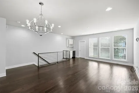 1555 Duckworth Avenue Charlotte NC 28208