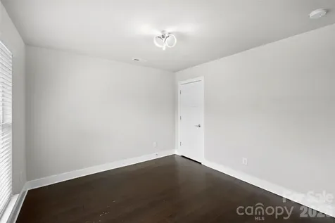 1555 Duckworth Avenue Charlotte NC 28208