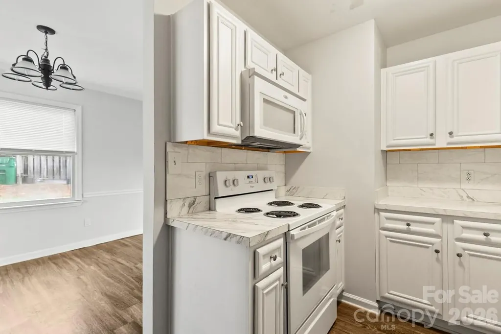 6041 Crape Myrtle Lane Charlotte NC 28216