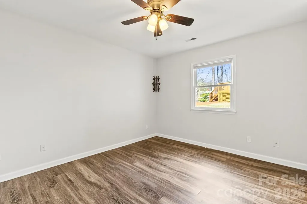 6041 Crape Myrtle Lane Charlotte NC 28216