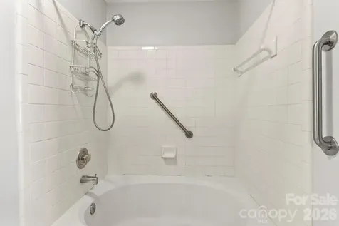 6041 Crape Myrtle Lane Charlotte NC 28216