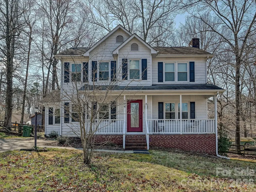 104 Deertrack Drive Mount Holly NC 28120