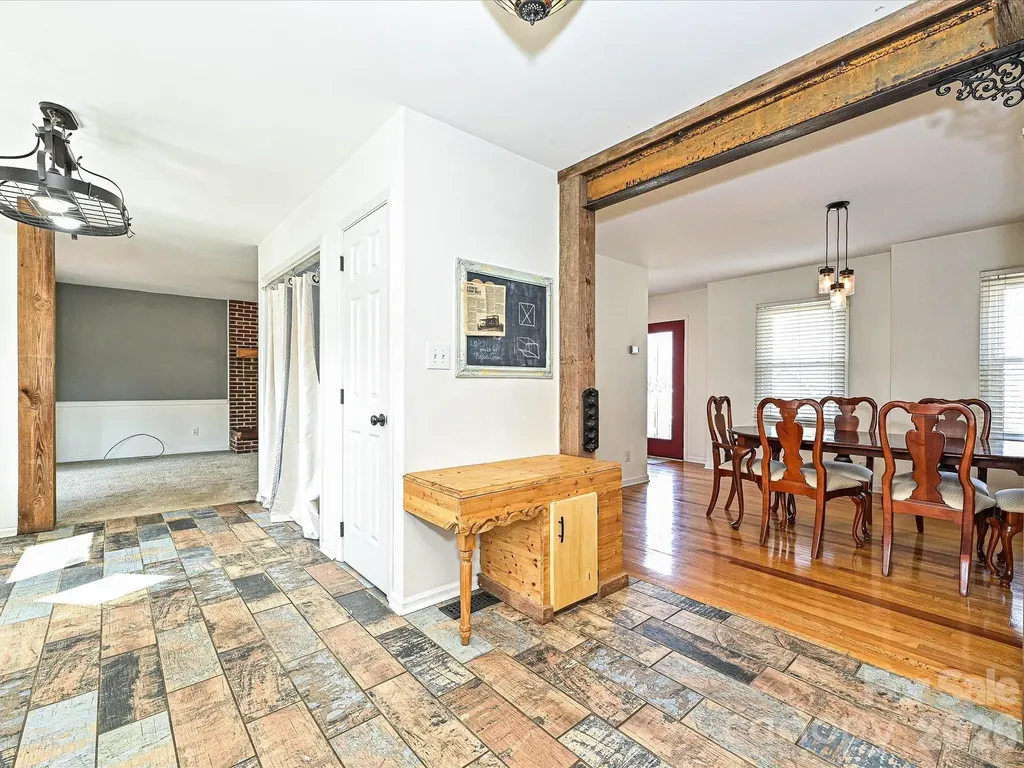 104 Deertrack Drive Mount Holly NC 28120