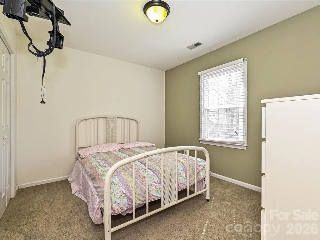 104 Deertrack Drive Mount Holly NC 28120