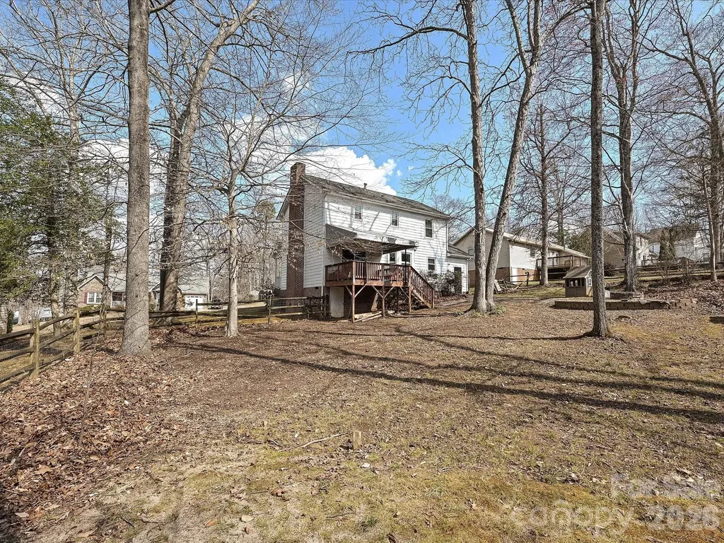 104 Deertrack Drive Mount Holly NC 28120
