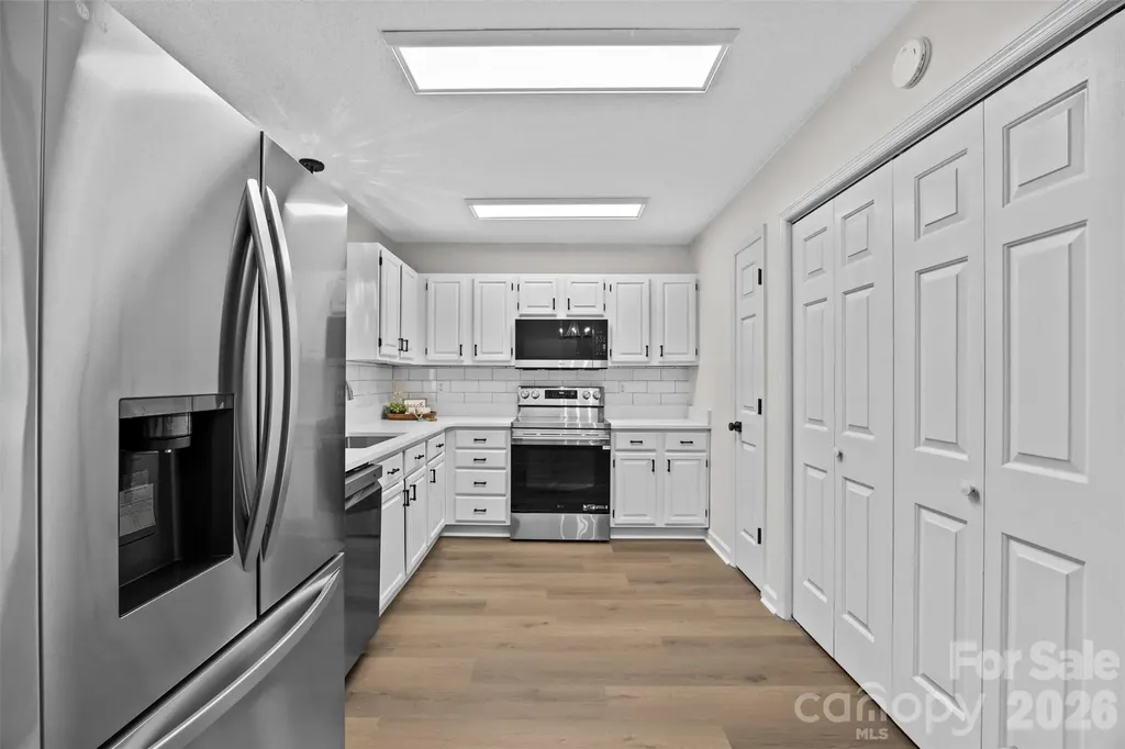 322 NE 57th Street NE Oak Island NC 28465