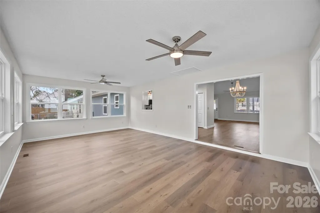 322 NE 57th Street NE Oak Island NC 28465