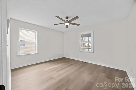 322 NE 57th Street NE Oak Island NC 28465