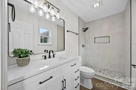 322 NE 57th Street NE Oak Island NC 28465