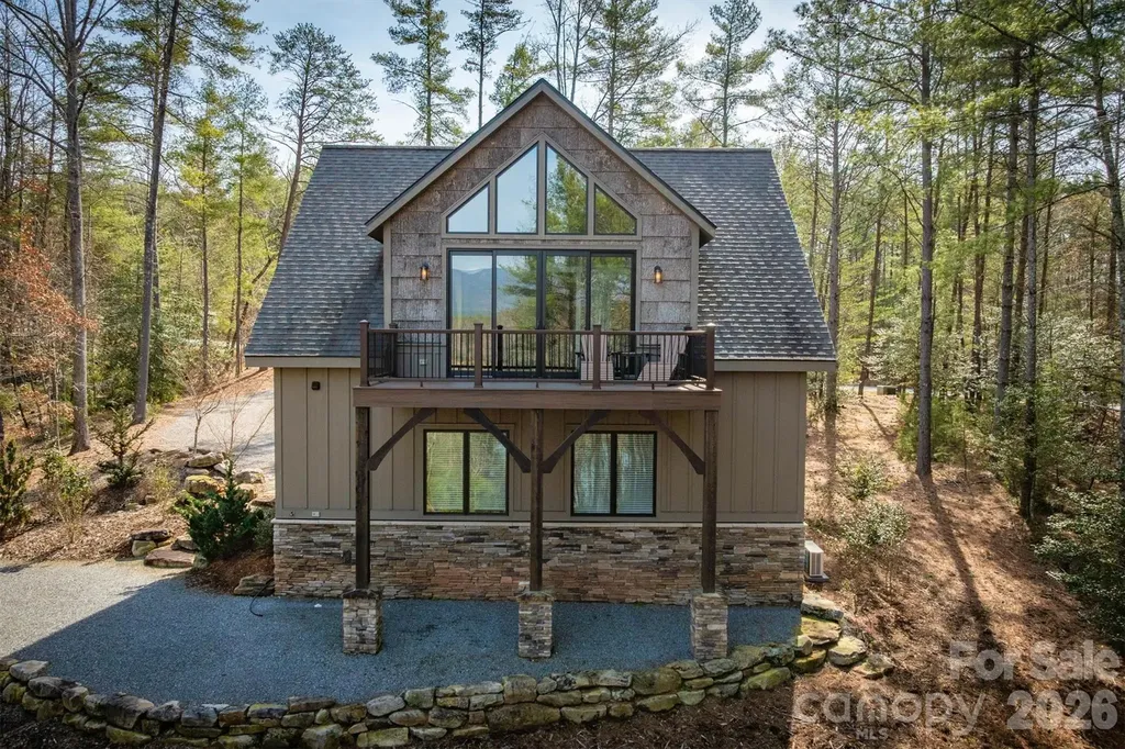1195 Old Wildlife Club Drive Nebo NC 28761
