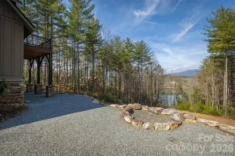 1195 Old Wildlife Club Drive Nebo NC 28761