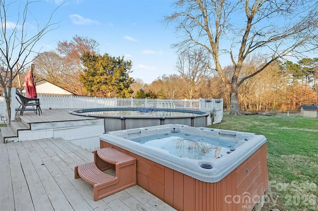 402 Shinnville Road Mooresville NC 28115