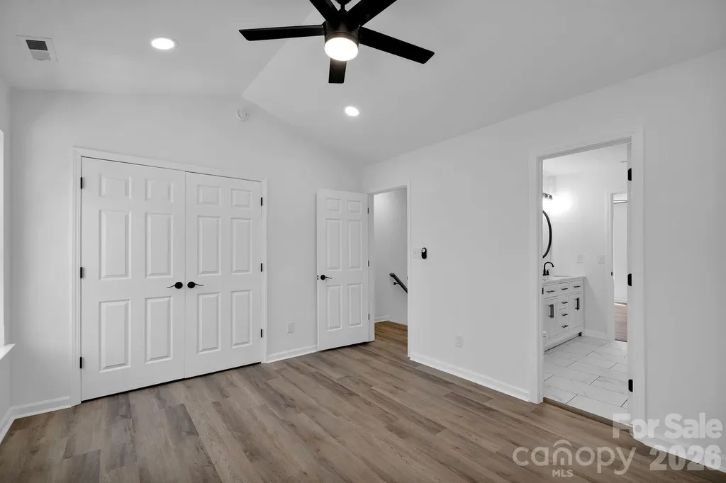 8131 Kings Creek Drive Charlotte NC 28273