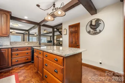 2184 Pine Mountain Drive Connelly Springs NC 28612