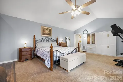 2184 Pine Mountain Drive Connelly Springs NC 28612