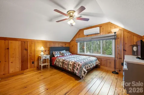 2184 Pine Mountain Drive Connelly Springs NC 28612