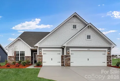4284 Camden Glen Road Lancaster SC 29720